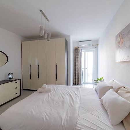 Metrostays Apartament St Julian Malta Saint Julian's ภายนอก รูปภาพ