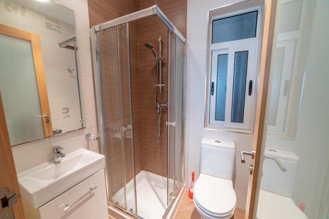 Metrostays Apartament St Julian Malta Saint Julian's ภายนอก รูปภาพ